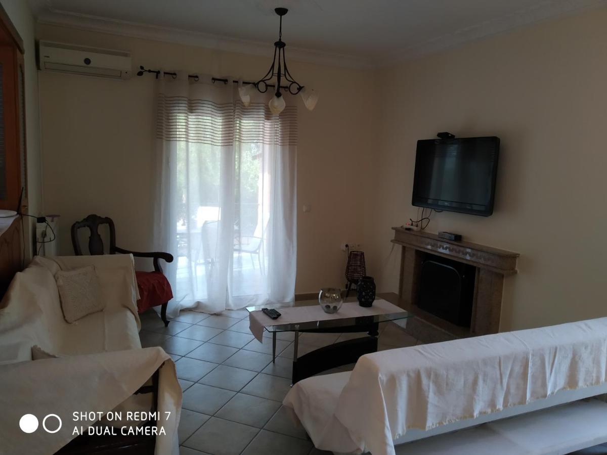Villa Eleftheria Karavomylos Esterno foto